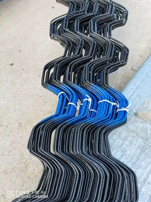 Accesorios para invernaderos con película de plástico revestido de alambre de giro zigzag